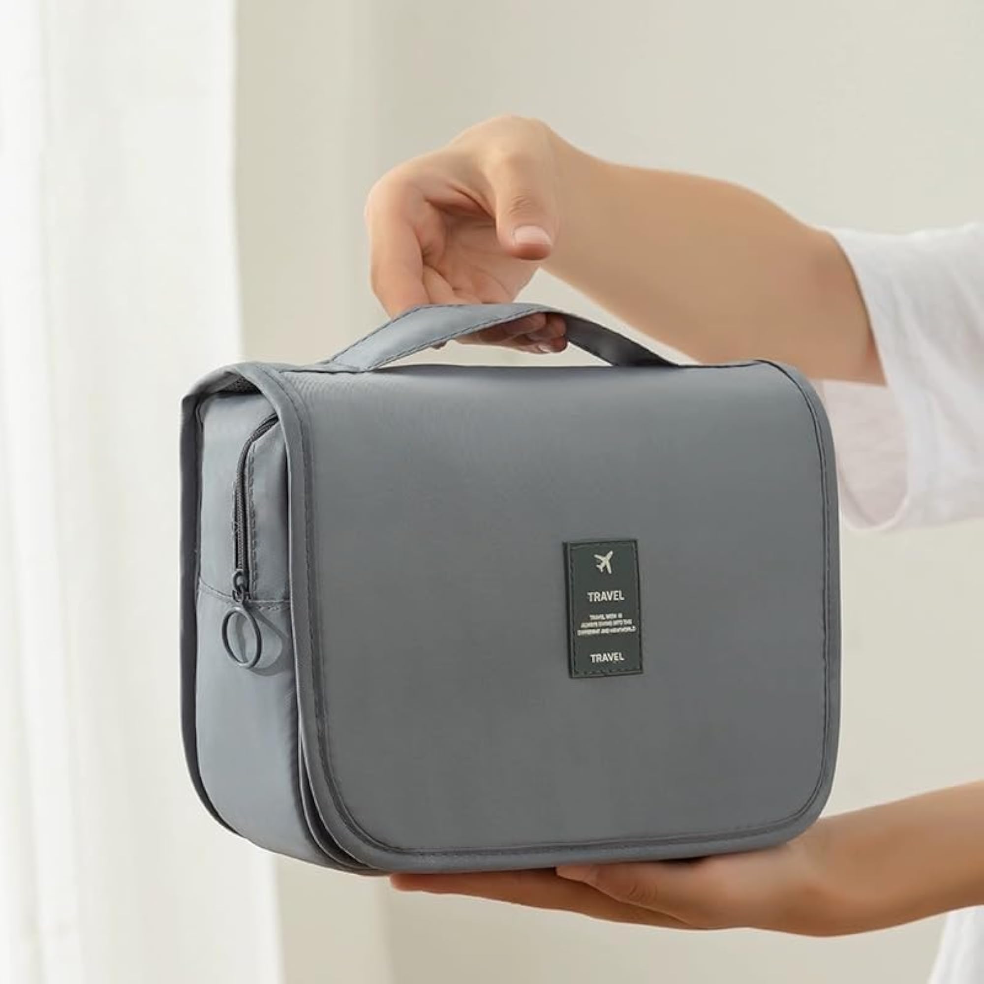 Large Capacity Hanging Travel Toiletry Bag, Waterproof