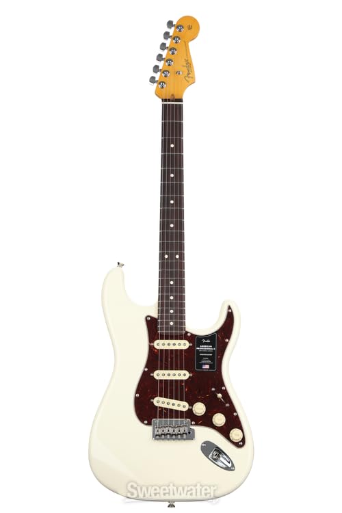 Amazon | Fender エレキギター American Professional II Stratocaster