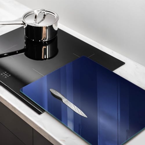 Accessoires de cuisine bleus : protégez vos plaques avec style