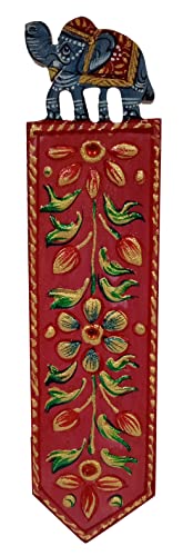 Marque-page en bois sculpté : oubliez les pages cornées grâce à ce signet floral fait main