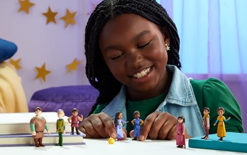 Mattel Disney Wish Toys, The Teens Mini Doll Set, 8 Posable Dolls & Star Figure, Signature Outfits Inspired by the Movie - image 2