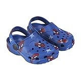 ¿Está buscando calzado infantil que resulte cómodo y seguro para los peques de la casa? Con esta gama de sandalias de goma infantiles dará en el clavo porque los peques lucirán un calzado original a la par que distrutarán seguros gracias a las suelas diseñadas para ofrecer un mejor agarre