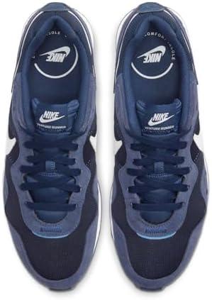Nike Men's Training Walking Shoe | Image 2