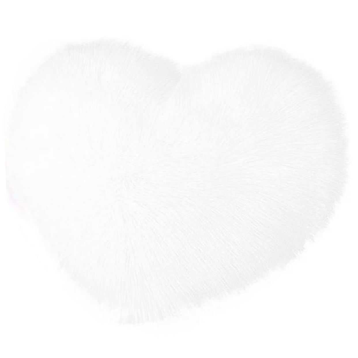 Coussin cœur en peluche Mikinona cadeau idéal pour chambre romantique