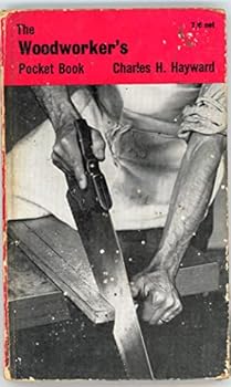Hardcover The Woodworker's Pocket Book