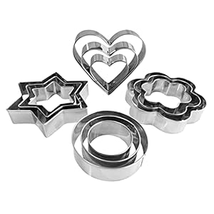 Metal Cookie Cutters Set – Star Cookie Cutter Round Biscuit Cutter Heart Small Star Cookie Cutters Mini Flower Molds Cutter for Baking (12 Round Heart Flower Star Cookie Cutters)