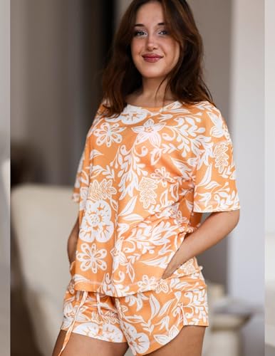 Image of Ekouaer Women's Waffle Knit Two Piece Lounge Set, Soft Matching Outfits for Daily Wear, Casual Shorts Set with Pocket