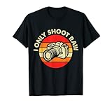 Photography I Only Shoot Raw Funny Photographers T-Shirt