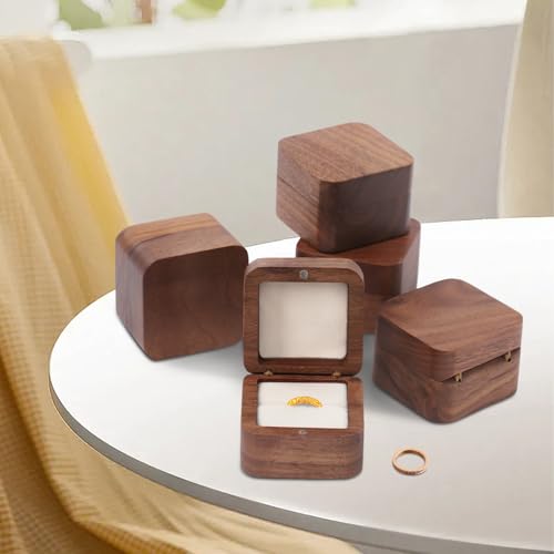 Wiyuer Lot de 5 boîtes à bagues en bois vintage avec fermeture magnétique pour mariage, fiançailles, 5,5 x 5,5 cm, beige noyer – vue 3