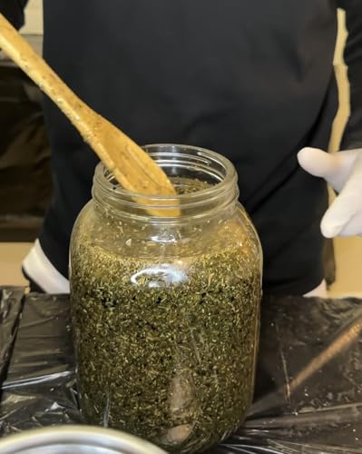 Mane-of-Honour-Tiktok-Viral-Herbal-Beard-Oil-50ml-Infused-With-Black-Seed-Rosemary-Amla-Horsetail-Nettle