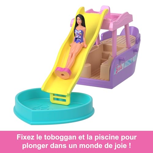 Barbie Coffret Bateau de rêve Mini-BarbieLand comprenant une poupée de 3,8 cm, un bateau qui change de couleur, une piscine et un toboggan amovible, HYF41