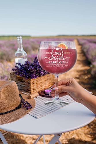 61Th Birthday Gifts For Women - Vintage 1962 61Th Birthday Decorations For Women - Best 61 Year Old Gifts Ideas For Wife, Mom, Grandma, Friends - Turning 61 Presents For Female - 22 Oz Wine Glass #TOP5