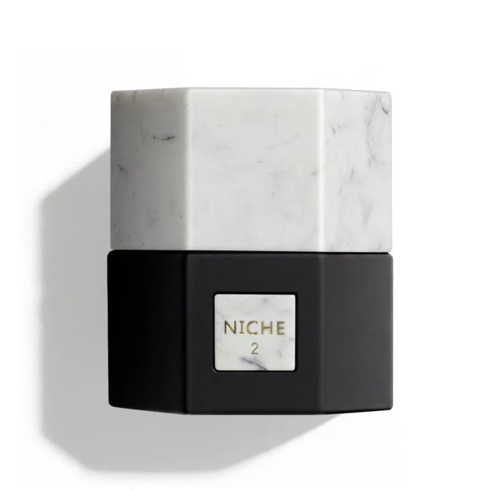 NICHE 2 Extrait de Parfum Unisex 50ml – Luxus Nischenduft für Damen & Herren – Elegantes Parfum mit Leder, Karamell & Marinen Noten – Langanhaltender Duft im Designer Marmor-Flakon