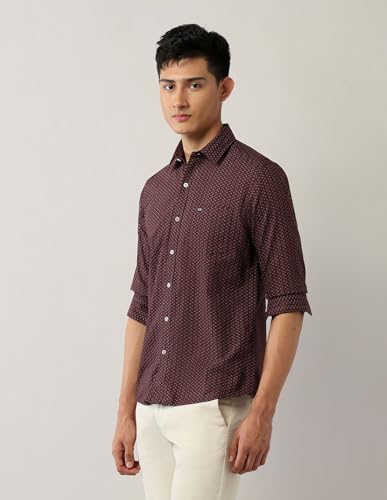 Image of Arrow Sports Men's Geometric Printed Slim Fit Shirt