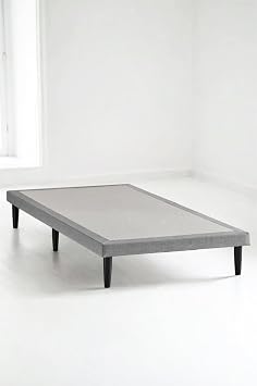 سرير نيرون Slim Bed 90x190 قاعدة معدنية مفردة | أقدام عالية، هيكل عظمي متين ومغطى بقماش الكتان