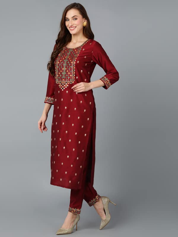 Image of Vaamsi Women's Silk Blend Embroidered Straight Kurta Pant With Dupatta Set