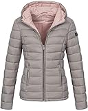 Ein sehr weiches Obermaterial und eine leichte Fütterung machen diese Jacke zu Ihrem ständigen Begleiter im Frühjahr & Herbst.