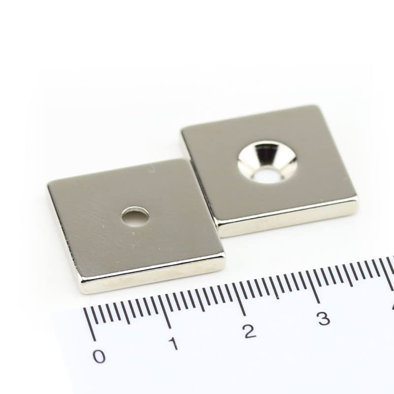 Quader Magnet mit Bohrung Senkung Süd 20 x 10 x 3 mm Neodym N35 - hält 2,9 kg | Magnosphere Shop Quader Magnet mit Bohrung Senkung Süd 20 x 10 x 3 mm Neodym N35 - hält 2,9 kg | Magnosphere Shop