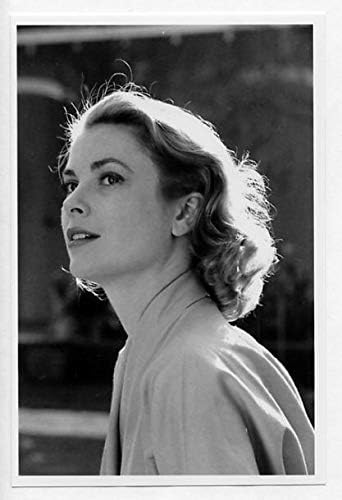 Amazon Co Jp 映画女優 グレース ケリー 写真 フォト 小 Portrait Photograph 126a グレイス Grace Kelly 家電 カメラ