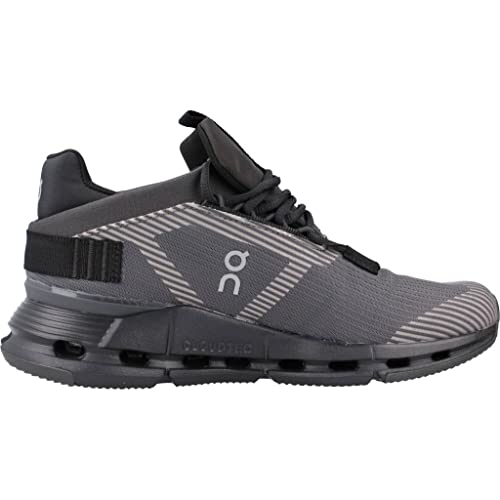 Image of On Women's Cloudnova Sneakers