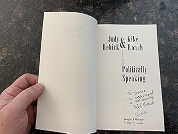 Paperback Politically speaking Book