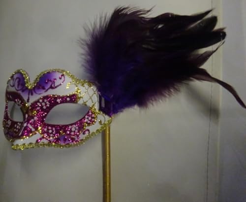 Masque vénitien violet avec plumes et bâton doré, cadeau de fête unique