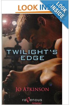 Paperback Twilight's Edge (Ravenous Romance) Book