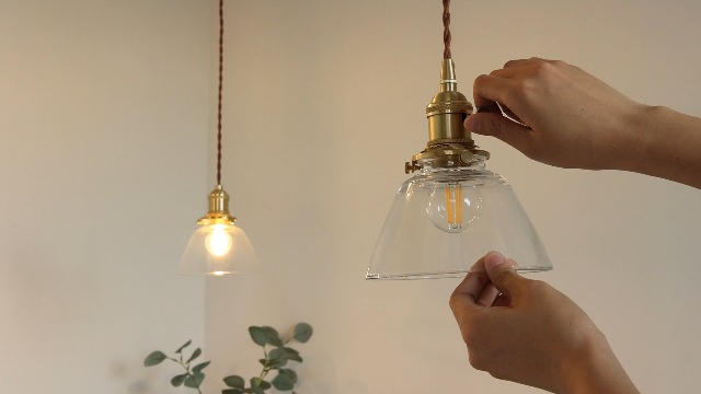 Amazon.co.jp : 智光電気 真鍮 小型 ペンダントライト- クリアー