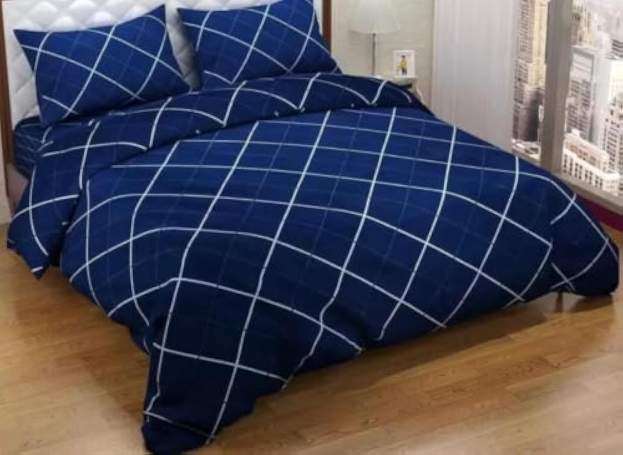 King Size AC Comforter with Matching Bedsheet & 2 Pillow Covers
