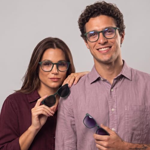 Image of 3-in-1 Magnetic Clip On Sunglasses for Men & Women