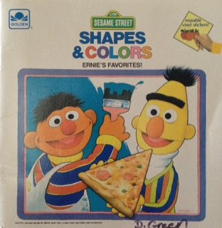 Paperback Sesame Street Shapes & Colors Ernie's Favorites Book