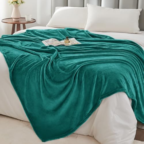 Image of BEDELITE Fleece Blanket Emerald Green Throw Blankets for Couch & Bed, Luxury Plush Cozy Fuzzy Blanket 50x60 inches, Super Soft Warm Lightweight Throw Blanket for Travel Camping