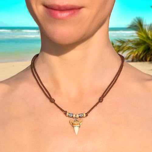 BlueRica Shark Tooth on Adjustable Cord Necklace (3L)2
