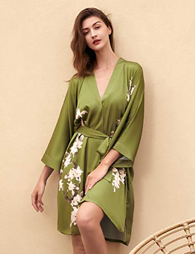 BABEYOND Kimono Robe Cover up Short Satin Floral Silky Kimono Blouse Loose Bachelorette Party Robe4
