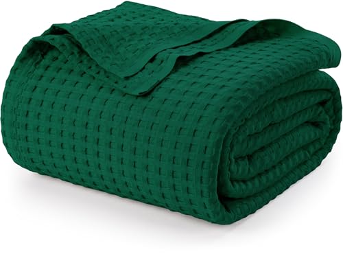 Image of Utopia Bedding 100% Cotton Waffle Weave Blanket King Size for Bed - Lightweight, Breathable Summer Blankets Soft and Cozy, Gifts for Women Home Room Decor (Forest Green, 90x108 Inch)