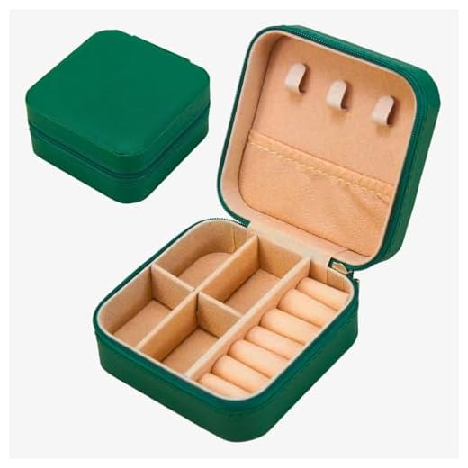 GOLD LEAF Mini Jewelry Box – Small Travel Organizer for Rings, Earrings & Necklaces – Portable Jewelry Storage Case, Gift for Women, Girls, Bridesmaids & Proposal Occasions. (Green)