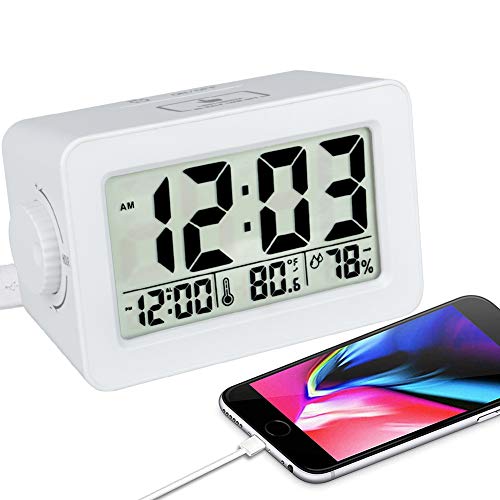 EWTTO Digital Alarm Clock,Battery Operated Desk Clock with Indoor Temperature and Humidity,Backlight Snooze,Large LCD Display,USB Port for Phone Charger