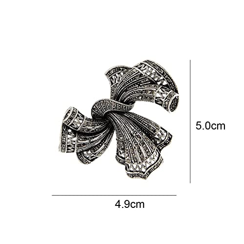 Broche papillon géométrique en métal brillant - Idéale pour accessoiriser une robe de soirée - 3