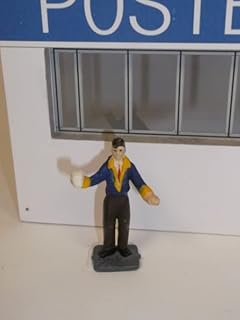 Greenhills F499 Standing Small Boy Spectator Scalextric Carrera 1.32 Scale - New