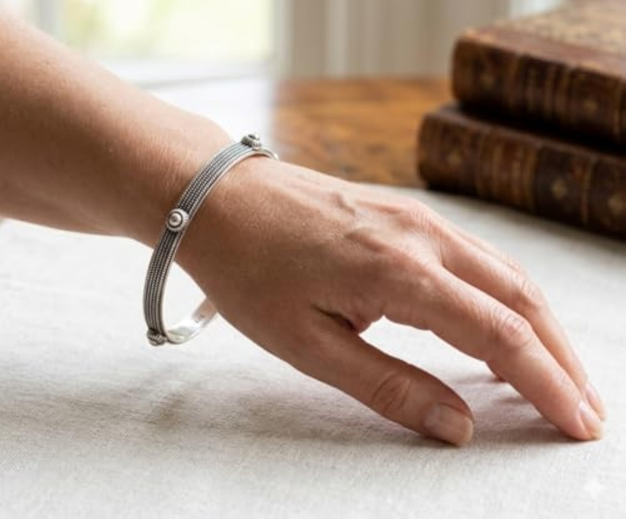 Women's 925 Sterling Silver Plain Oxidized Thick Bangles, Durable