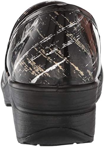 Easy Street womens Laurie Clog, Black Streak Patent, 8.5 Wide US | Image 2
