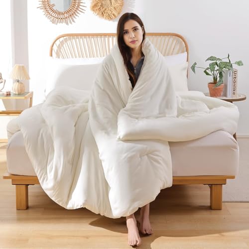 Image of ROSGONIA Oversized King Comforter 120x120, 3pcs Super King Comforter (1 Ivory Comforter & 2 Pillowcases) Lightweight Warm Bedding Set Blanket Quilt