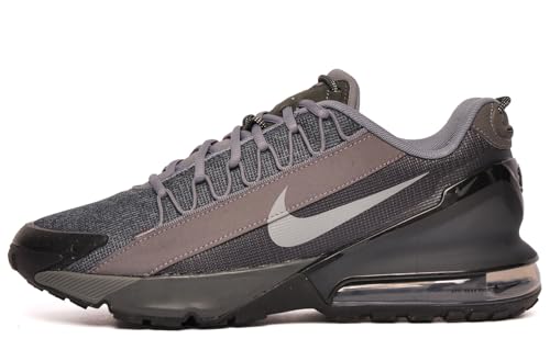 Nike Men's Air Max Pulse Roam Sneaker