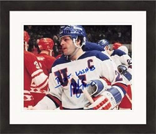 Sports Memorabilia Autograph Warehouse 572202 8 x 10 in. 1980 USA Olympic Hockey Team Mike Eruzione Autographed Photo - No.SC12 Matted & Framed