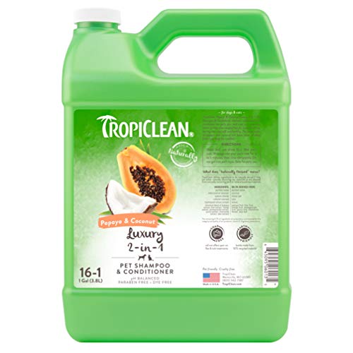 TropiClean Champú para Mascotas - Luxury 2 in 1 - Limpia, Humecta, Acondiciona la Piel y el Manto I Para Perros y Gatos I Sin Parabenos, Colorantes, Jabones - Papaya y Coco, 3,78 L