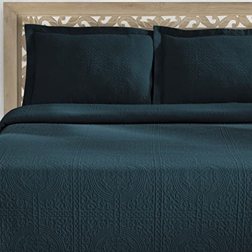Superior Cotton Fleur De Lis Bedspread Set, Warm Blankets, All-Season Bedding, Bedroom Decor, Decorative Boho Medallion Coverlet, Includes 1 Bedspread, 1 Pillow Sham, Twin, Deep Sea