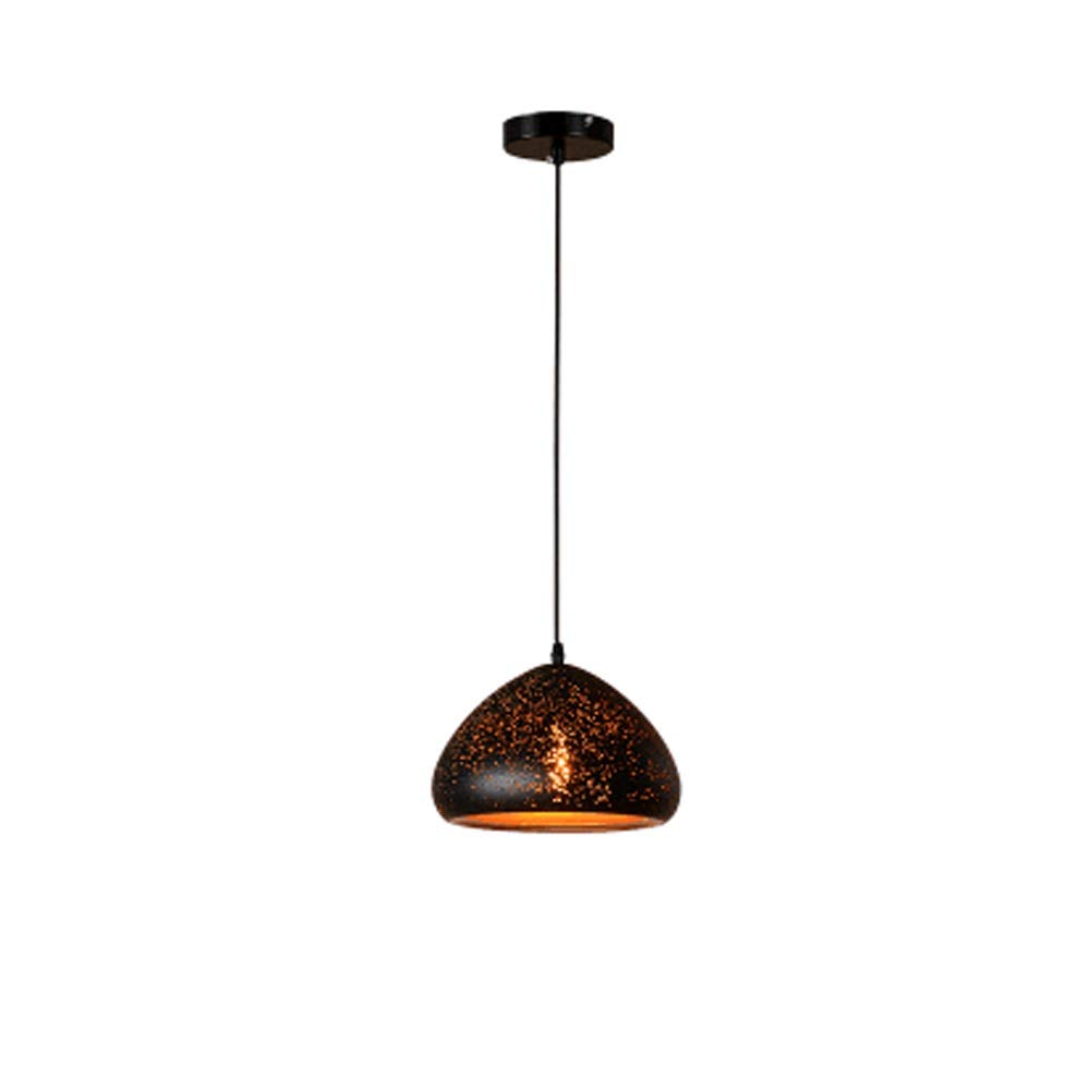Lustre vintage blanc rétro idéal pour illuminer une table de restaurant