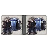 the vintage poster galerie Unsere Brieftaschen sind aus hochwertigem PU-Leder, sauber genäht, gut verarbeitet und langlebig. Die Textur der Brieftasche ist fein und glatt, mit einer sehr weichen und angenehmen Haptik. Diese kompakte, einfache und leichte Brieftasche ermöglicht es Ihnen, problemlos 10 Banknoten und 8 Karten zu verstauen, ohne aufgebläht zu aussehen. Sie müssen sich keine Sorgen machen, dass Sie sich unwohl fühlen, wenn Sie diese Brieftasche in Ihre Hosentasche stecken. Es ist ein Muss für Ihre tägliche Reise.