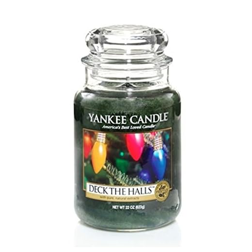 Deck the Halls Yankee Candle 22oz Large Jar Candle