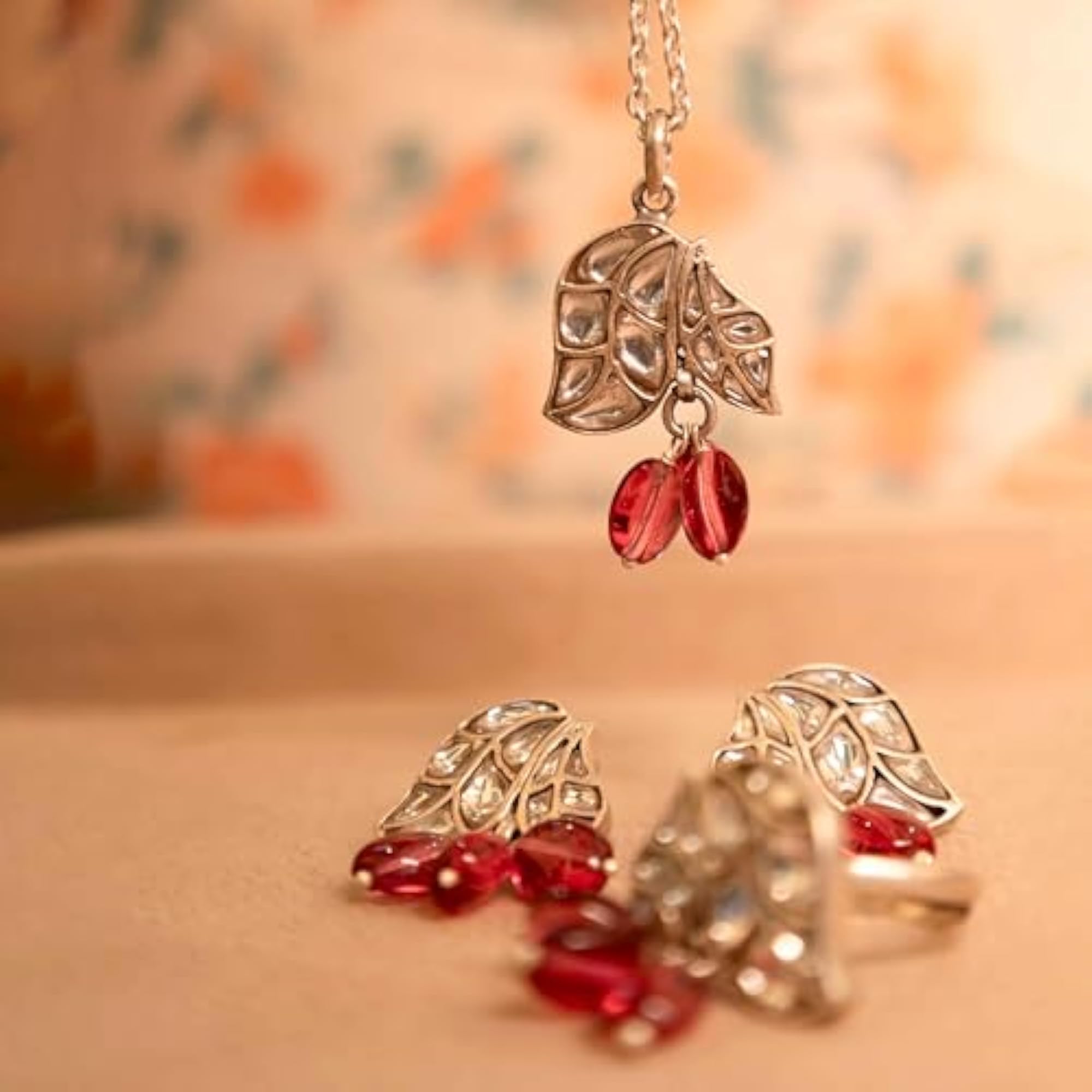 925 Sterling Silver Essence Dual Leaf Kundan Pink Drop Pendant